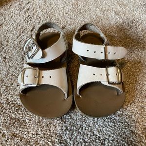 Saltwater surfer sandals